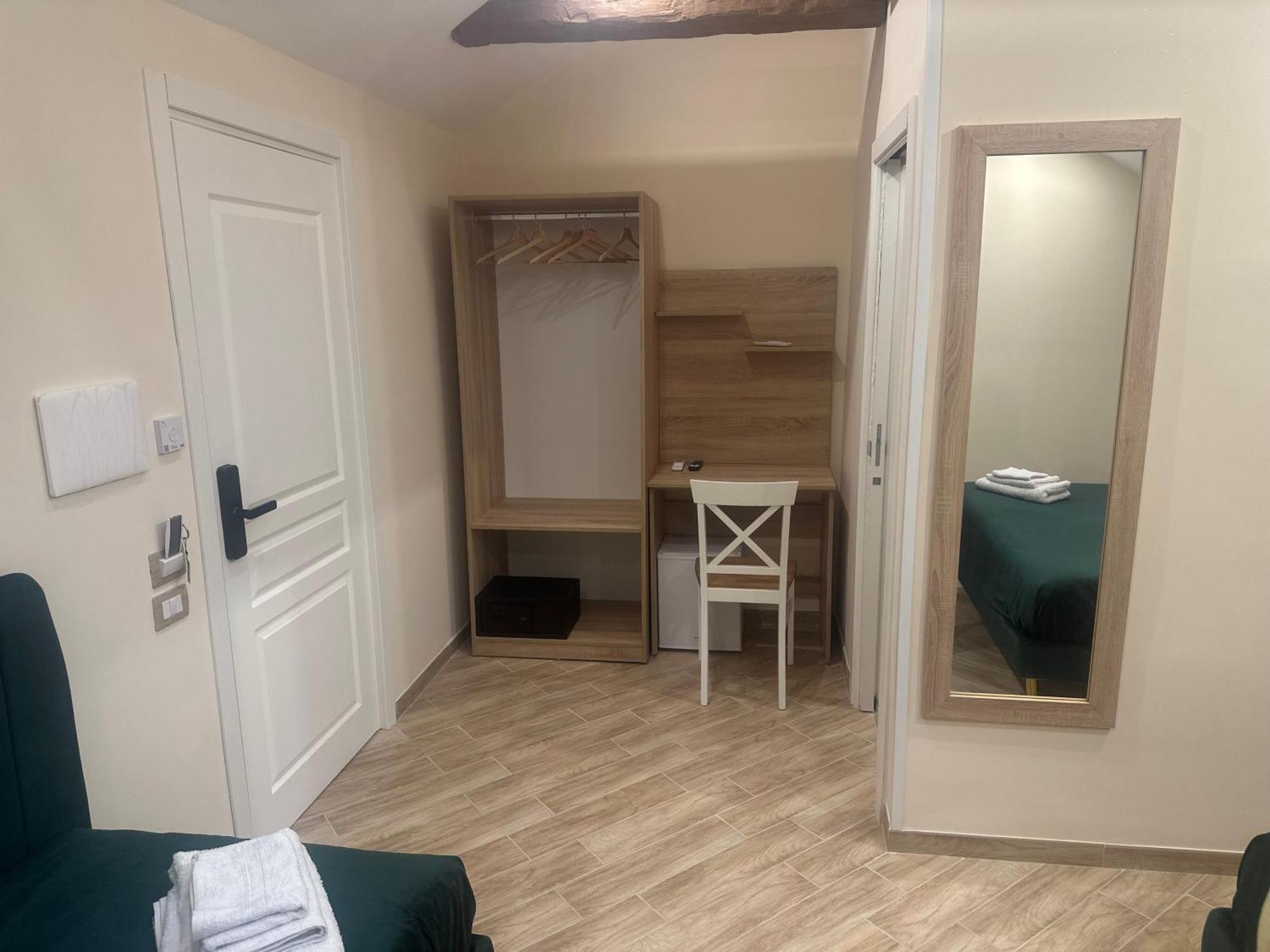 Attic Room Неаполь Экстерьер фото