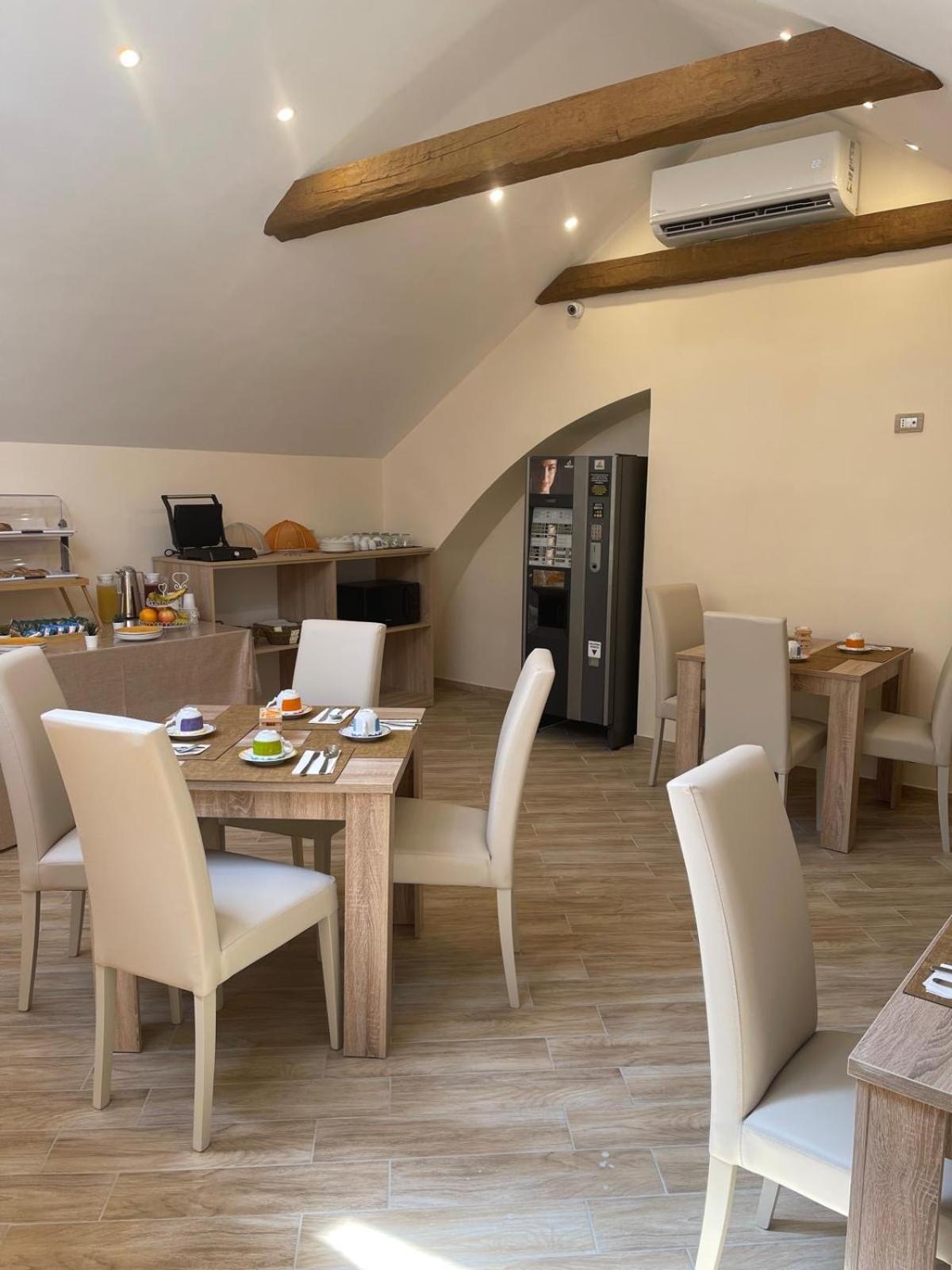 Attic Room Неаполь Экстерьер фото